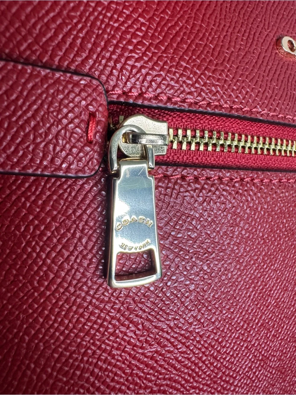 #403 Coach NWT Crossgrain Mini Rowan File Red Crossbody Bag
